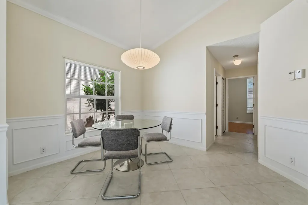 15 Via Carrara Palm Beach Gardens FL 33418