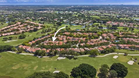 15 Via Carrara Palm Beach Gardens FL 33418