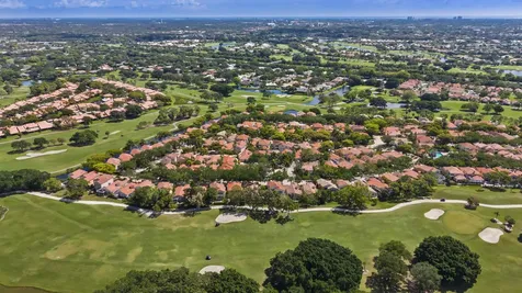 15 Via Carrara Palm Beach Gardens FL 33418