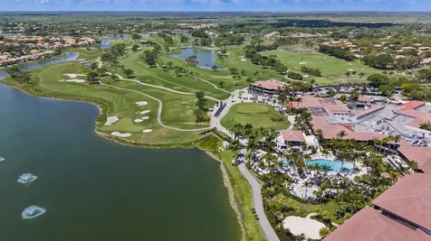 15 Via Carrara Palm Beach Gardens FL 33418