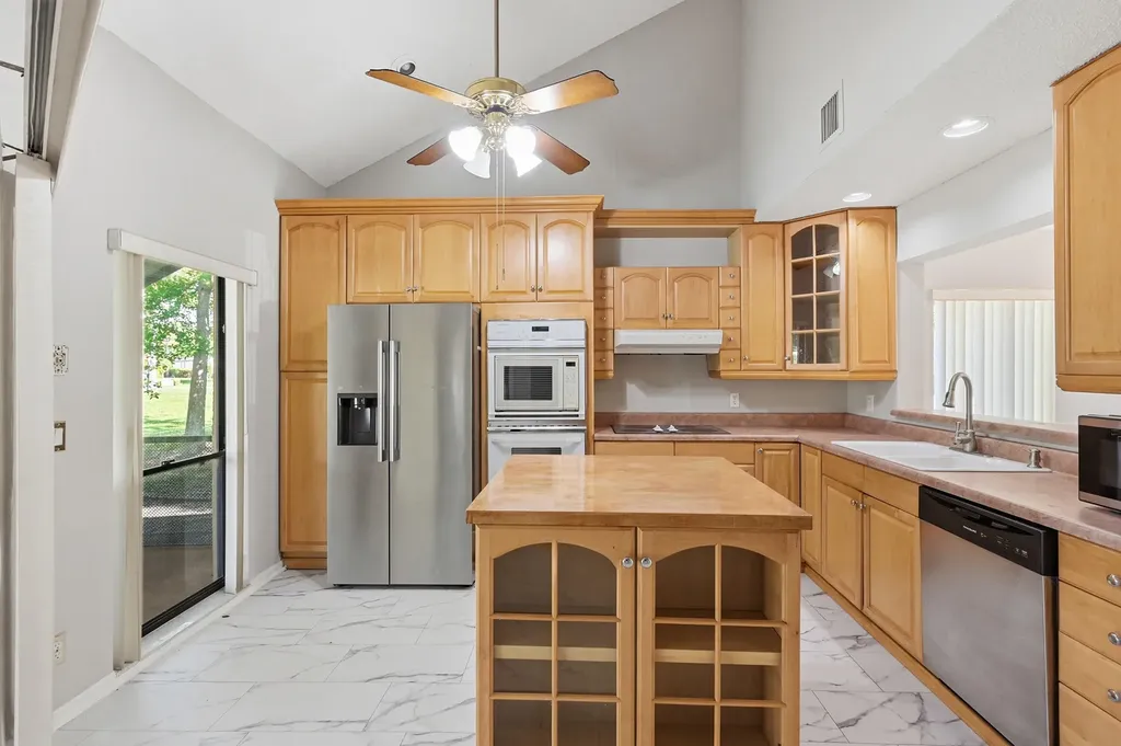 9364 Ketay Circle Boca Raton FL 33428