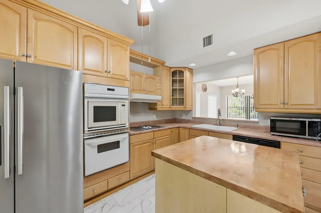 9364 Ketay Circle Boca Raton FL 33428