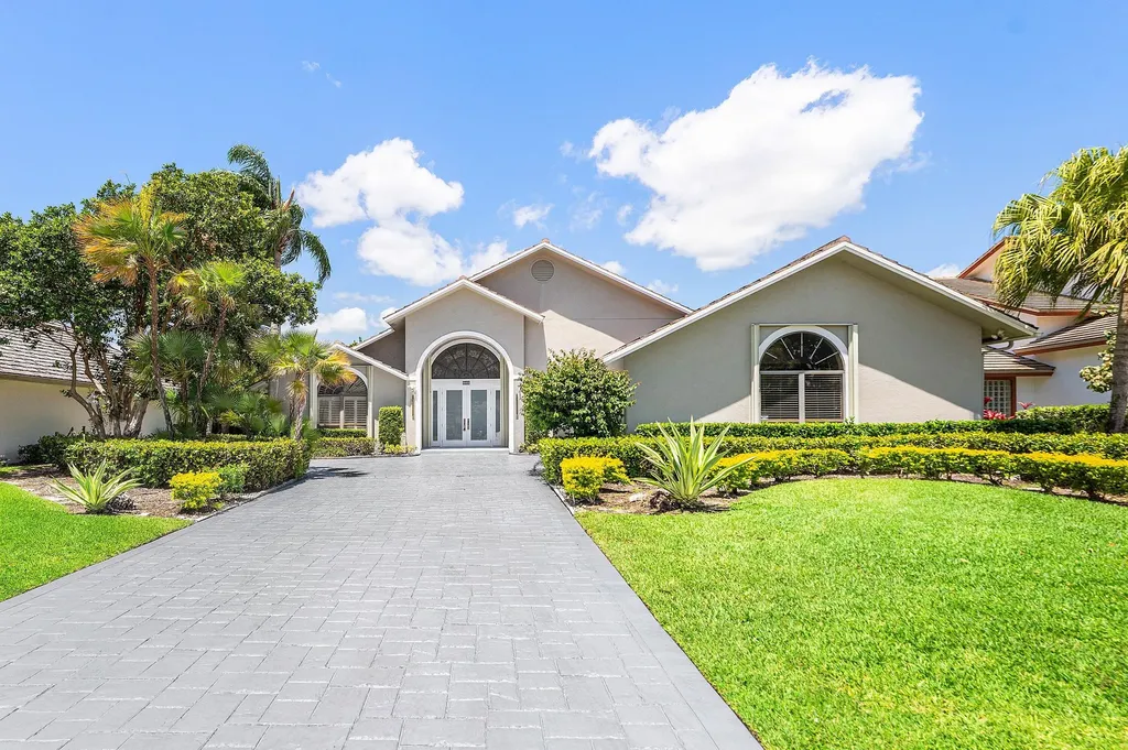 6415 Brandon Street Palm Beach Gardens FL 33418