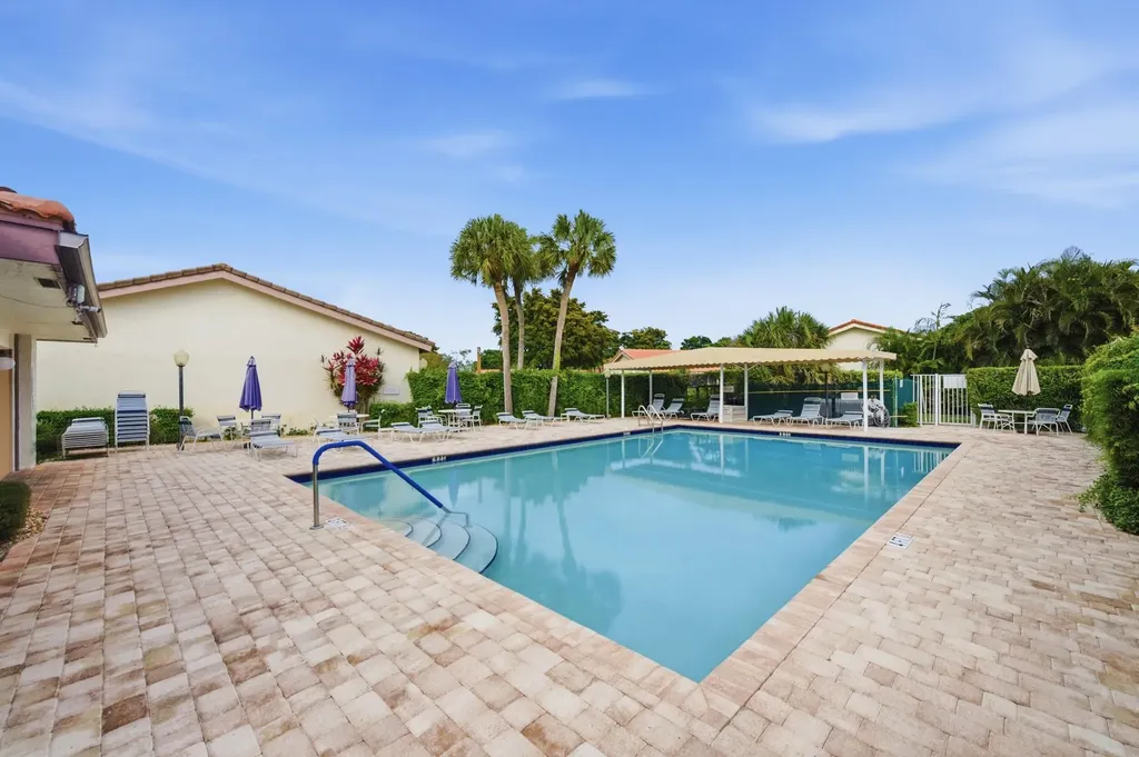 5743 Lakeview Mews Drive Boynton Beach FL 33437