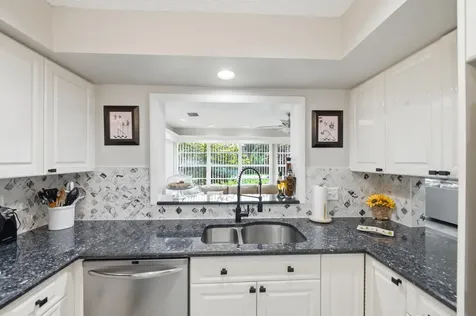 5743 Lakeview Mews Drive Boynton Beach FL 33437
