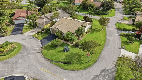 5743 Lakeview Mews Drive Boynton Beach FL 33437