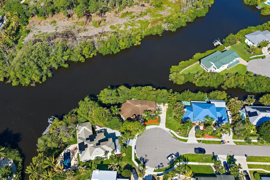 702 Warren Drive Jupiter FL 33458