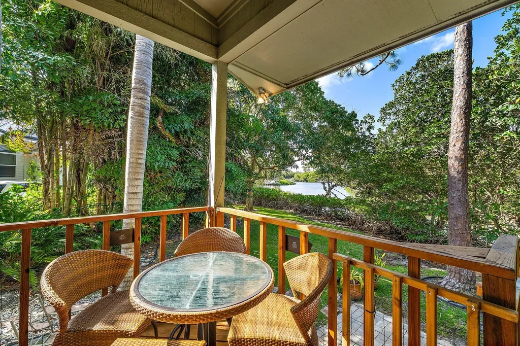 702 Warren Drive Jupiter FL 33458