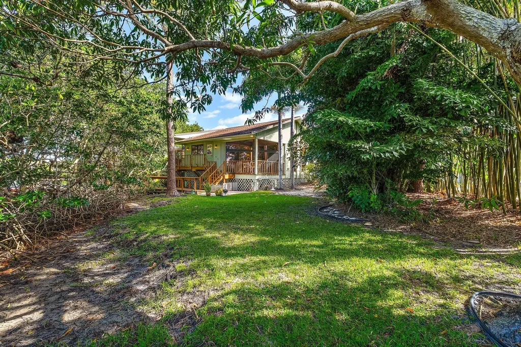 702 Warren Drive Jupiter FL 33458