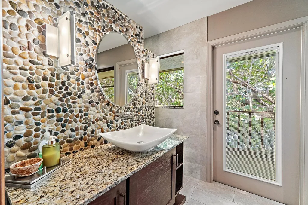 702 Warren Drive Jupiter FL 33458