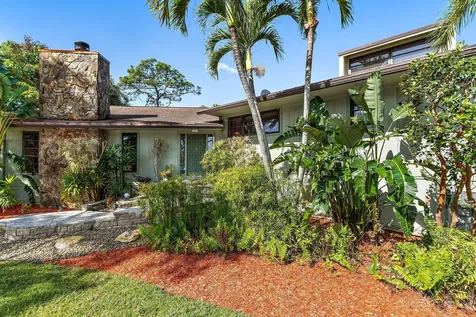 702 Warren Drive Jupiter FL 33458