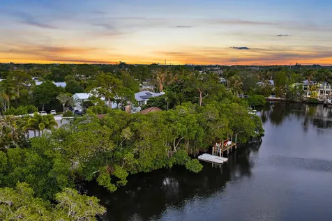 702 Warren Drive Jupiter FL 33458