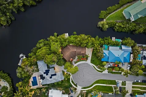 702 Warren Drive Jupiter FL 33458