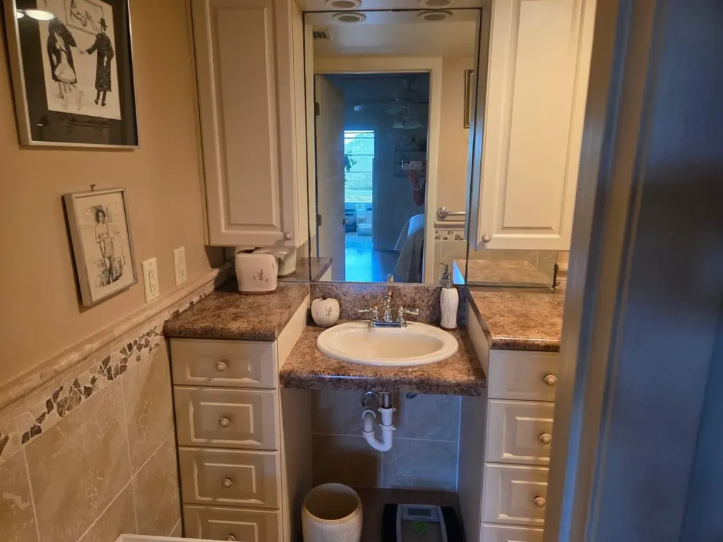4027 Lyndhurst Deerfield Beach FL 33442
