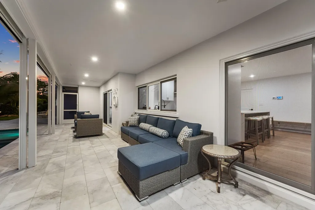 800 Holly Lane Boca Raton FL 33486