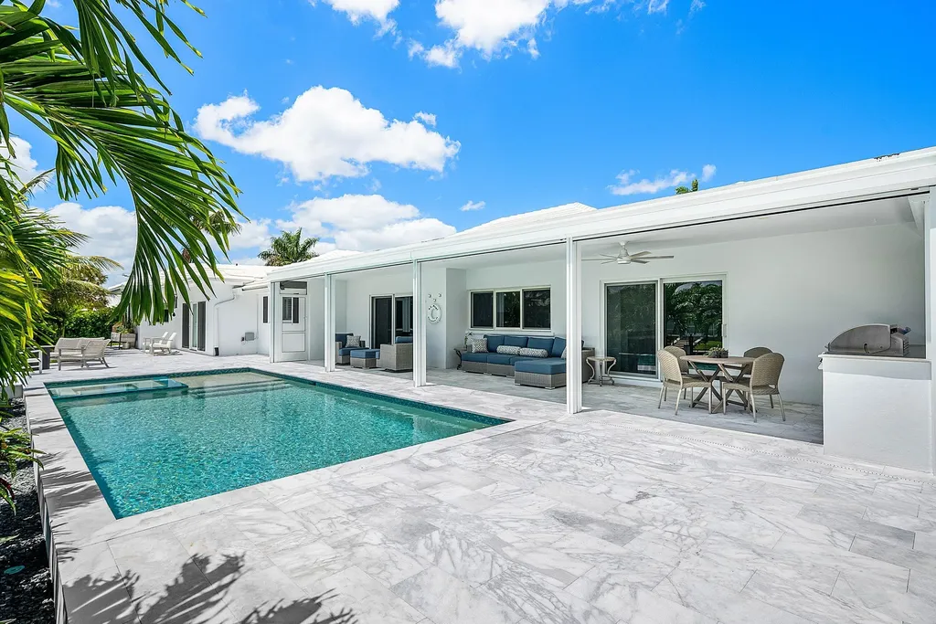800 Holly Lane Boca Raton FL 33486