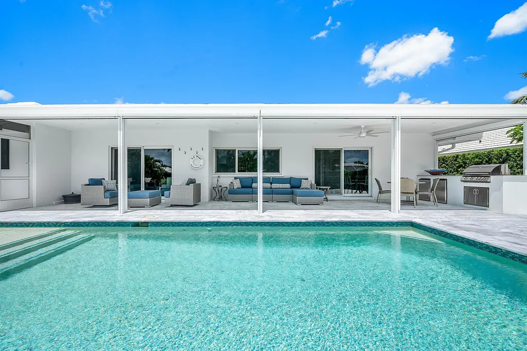 800 Holly Lane Boca Raton FL 33486