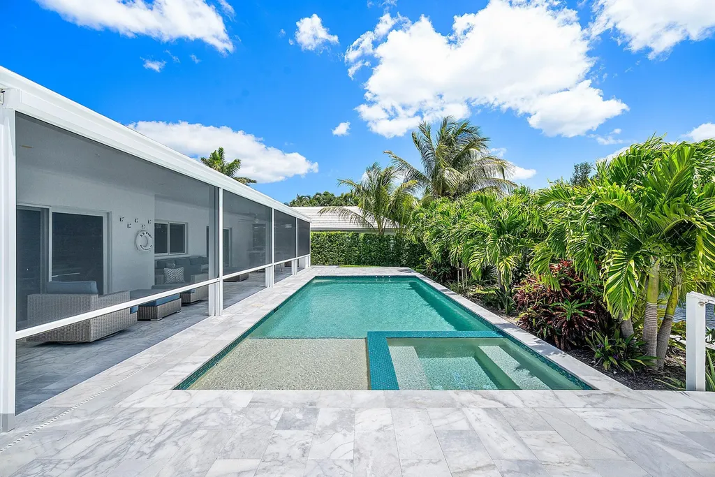 800 Holly Lane Boca Raton FL 33486