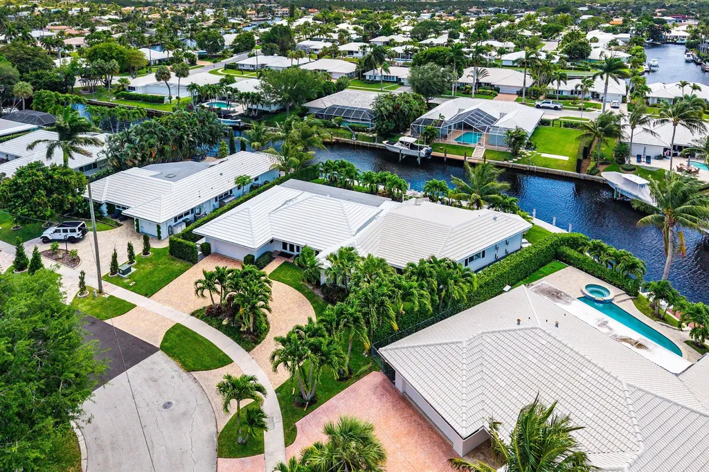 800 Holly Lane Boca Raton FL 33486