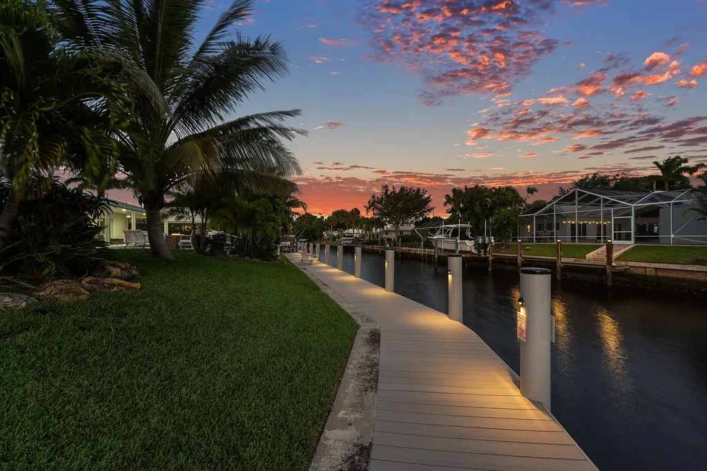 800 Holly Lane Boca Raton FL 33486