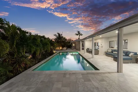 800 Holly Lane Boca Raton FL 33486