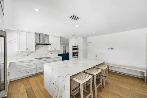 800 Holly Lane Boca Raton FL 33486