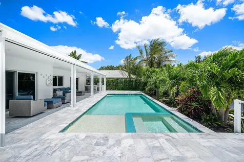 800 Holly Lane Boca Raton FL 33486