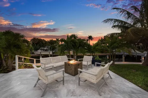 800 Holly Lane Boca Raton FL 33486