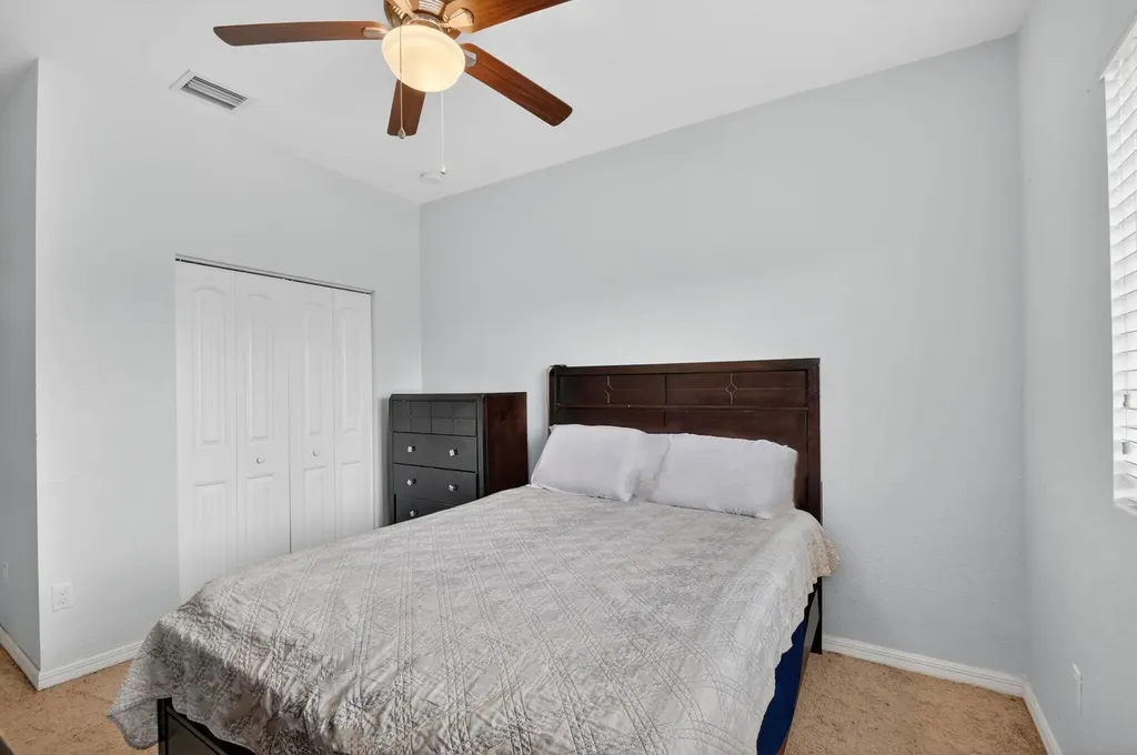 1186 Paisley Court Lake Worth Beach FL 33461