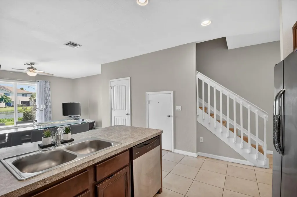1186 Paisley Court Lake Worth Beach FL 33461