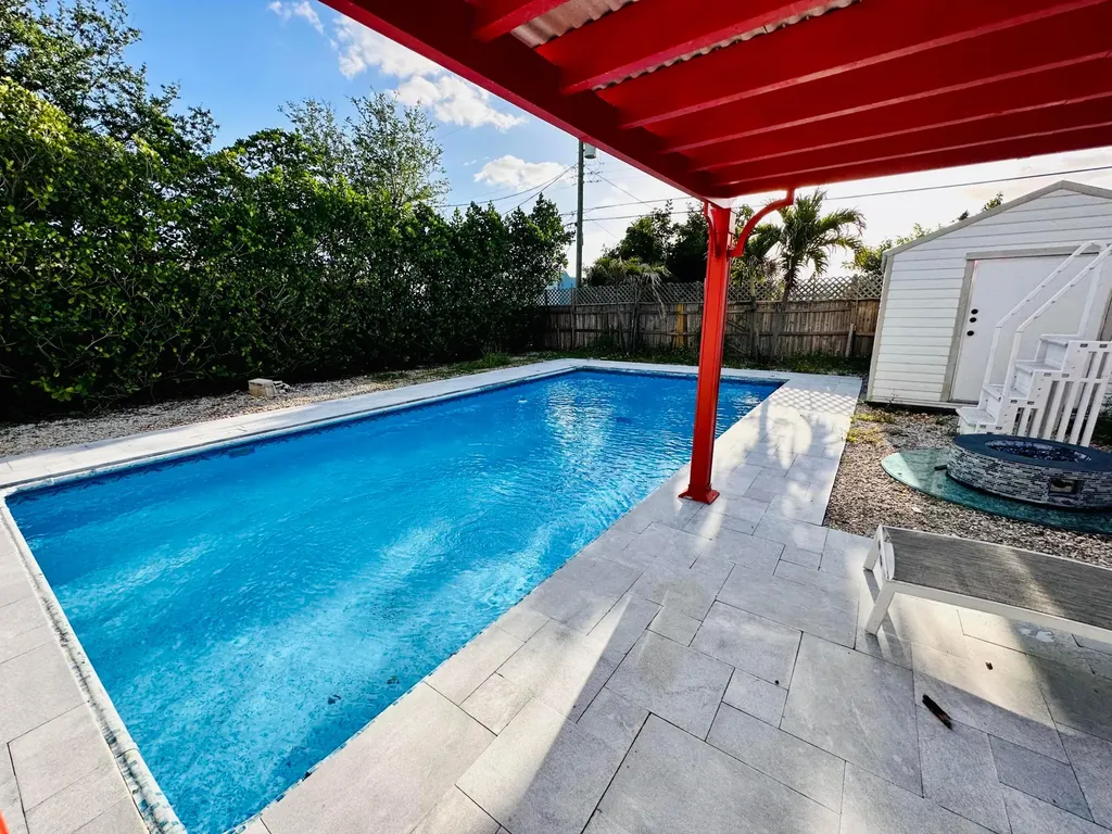 1118 N E Street Lake Worth Beach FL 33460