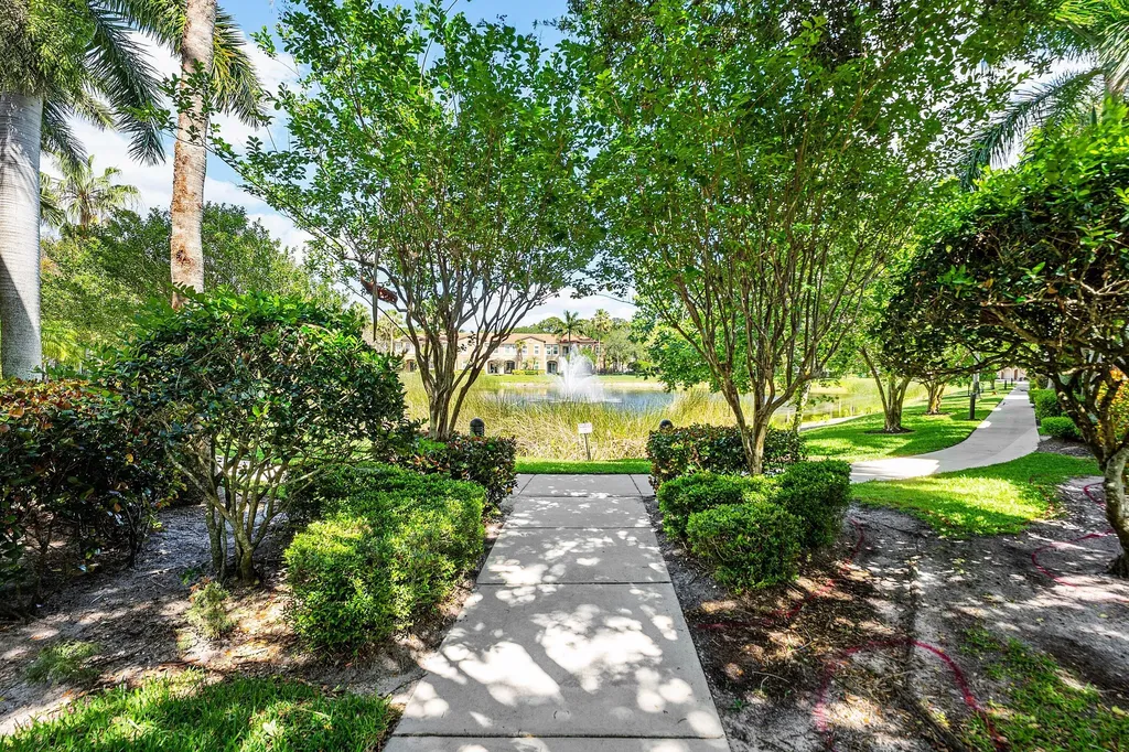 4890 Bonsai Circle Palm Beach Gardens FL 33418