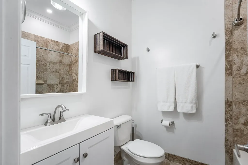 4890 Bonsai Circle Palm Beach Gardens FL 33418