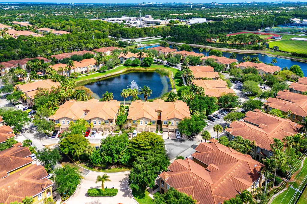 4890 Bonsai Circle Palm Beach Gardens FL 33418