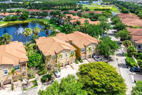 4890 Bonsai Circle Palm Beach Gardens FL 33418