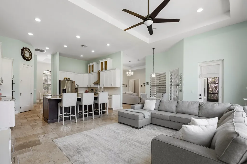 5023 SW Martin Commons Way Palm City FL 34990