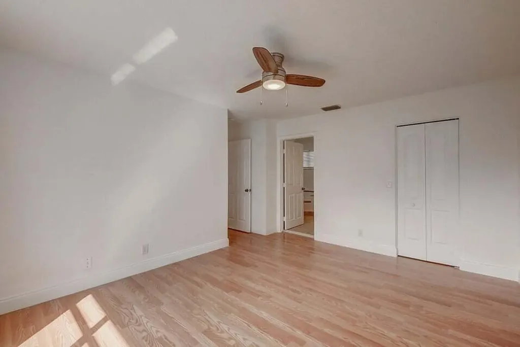 10758 Lake Jasmine Drive Boca Raton FL 33498