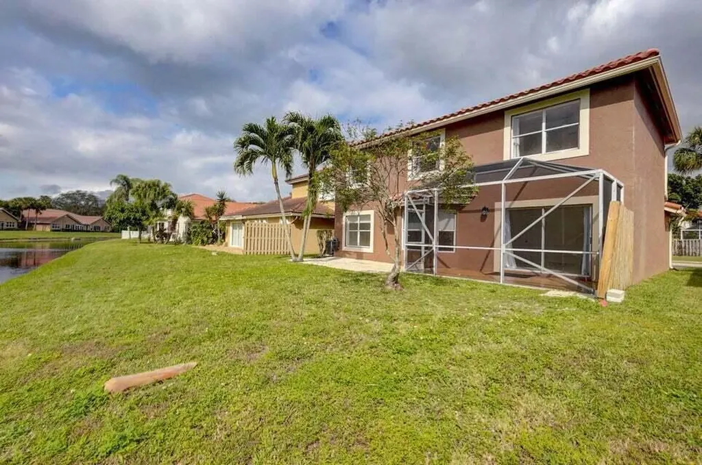 10758 Lake Jasmine Drive Boca Raton FL 33498