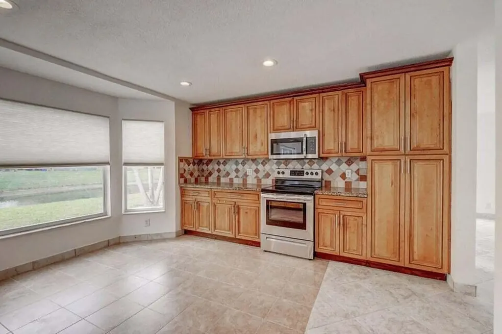 10758 Lake Jasmine Drive Boca Raton FL 33498