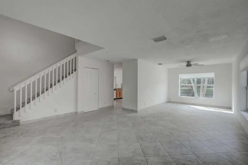 10758 Lake Jasmine Drive Boca Raton FL 33498