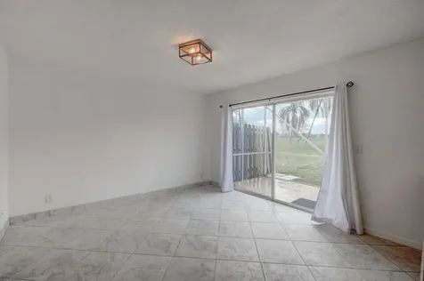 10758 Lake Jasmine Drive Boca Raton FL 33498