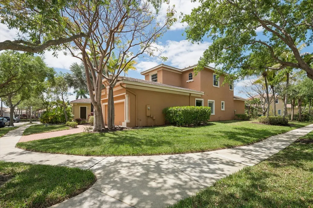 7831 NW 125th Lane Parkland FL 33076
