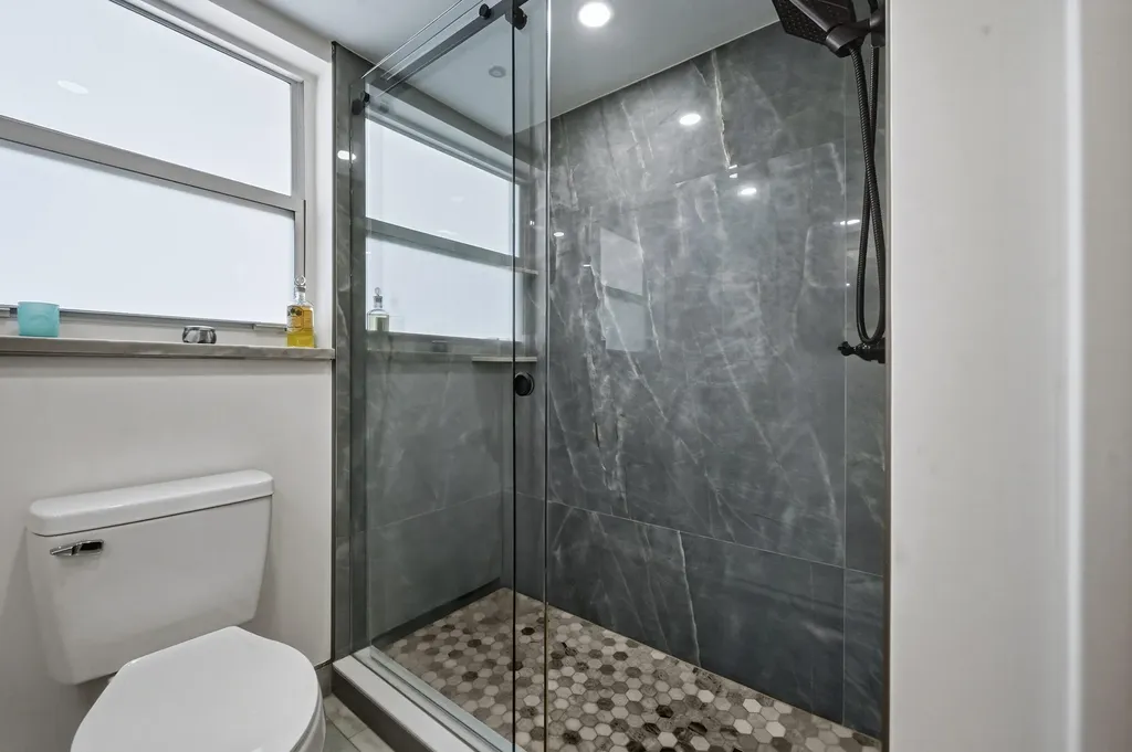 4015 W Palm Aire Drive Pompano Beach FL 33069