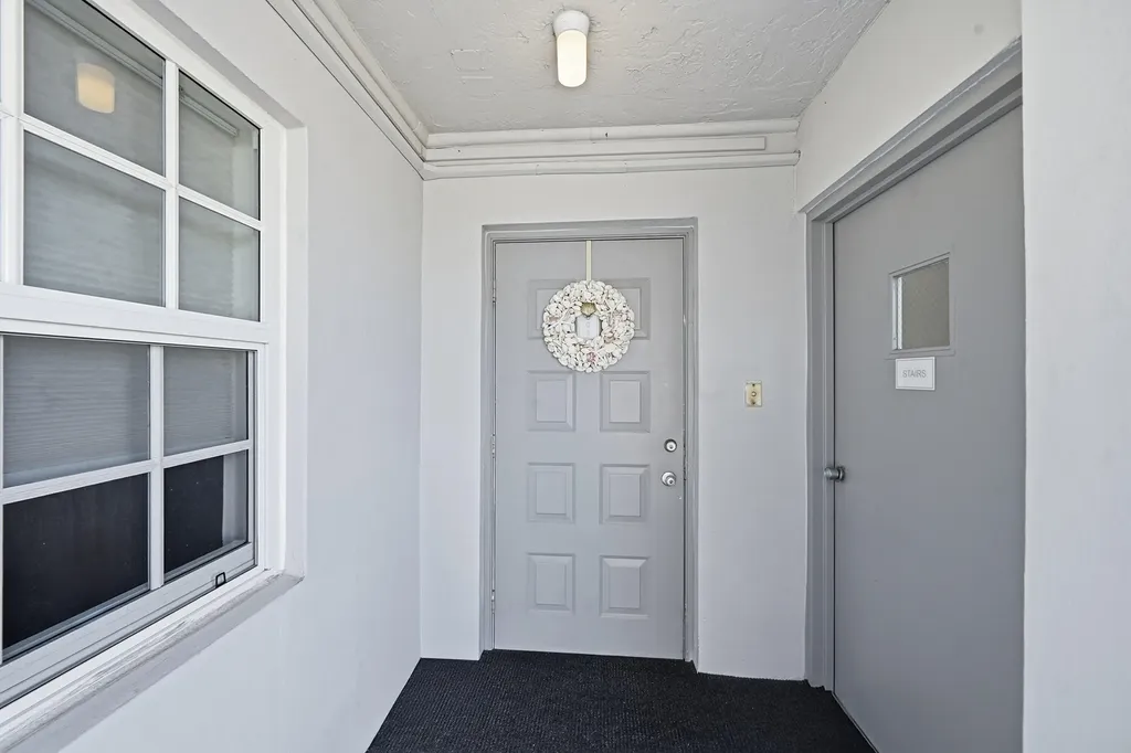 4015 W Palm Aire Drive Pompano Beach FL 33069