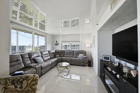4015 W Palm Aire Drive Pompano Beach FL 33069