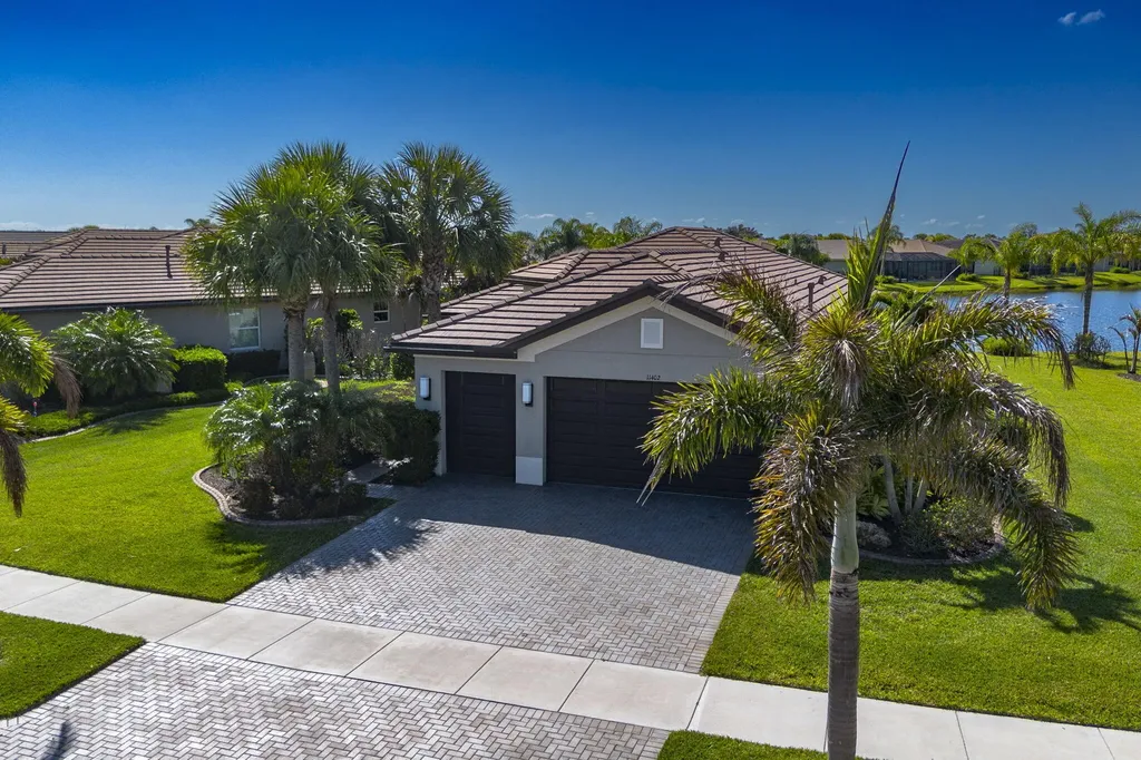 11402 SW Half Moon Lake Lane Port St Lucie FL 34987