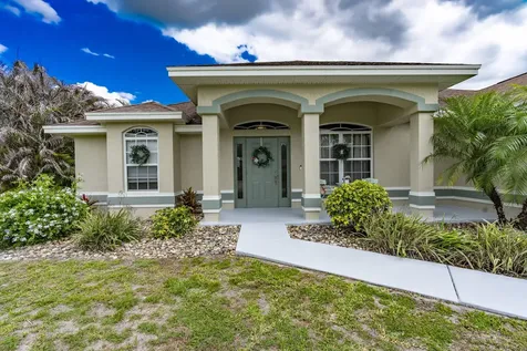 270 SW Parish Terrace Port St Lucie FL 34984