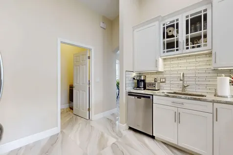 270 SW Parish Terrace Port St Lucie FL 34984