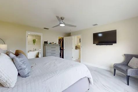 270 SW Parish Terrace Port St Lucie FL 34984