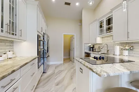 270 SW Parish Terrace Port St Lucie FL 34984